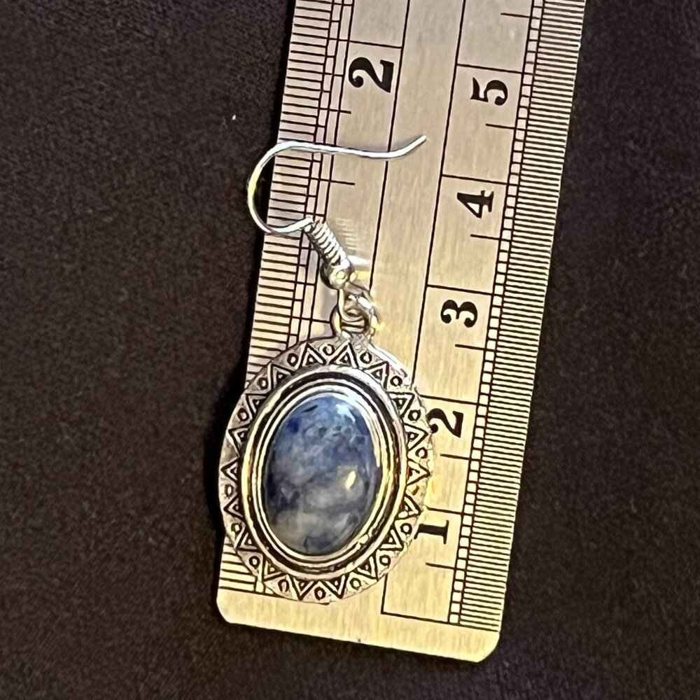 Taxco‑Style Sodalite Earrings – Antique Silver‑Tone Setting – Oval Cabochons - Picture 10 of 10